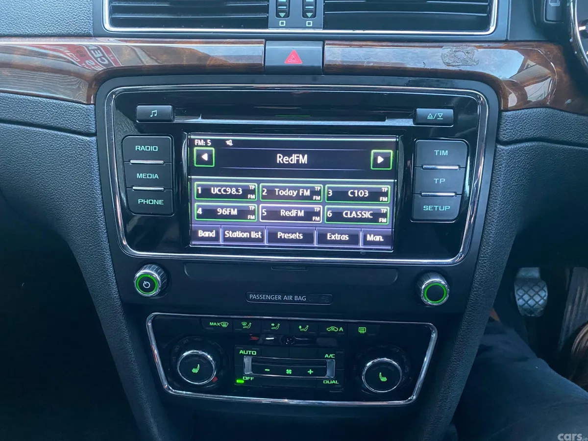 Skoda Superb Estate, Diesel, 2014, Black