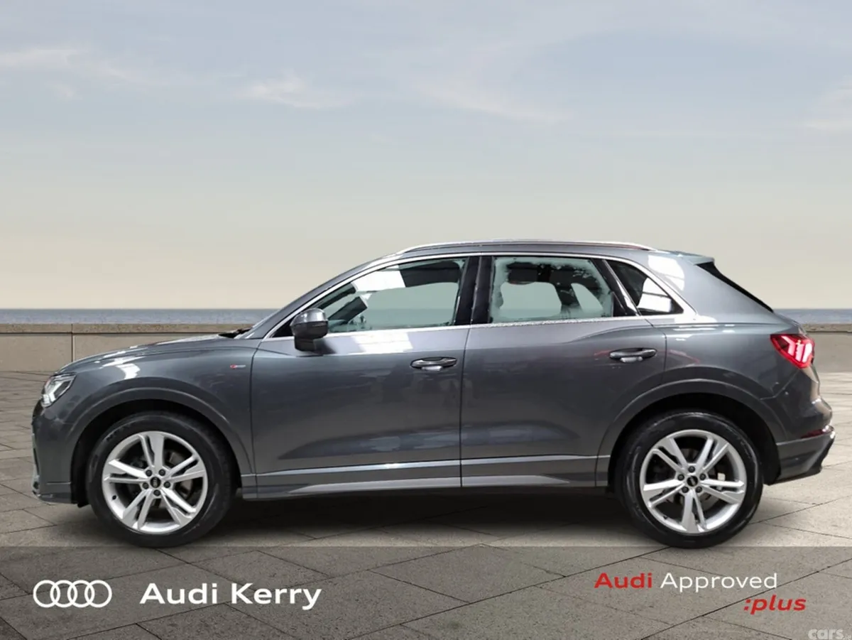 Audi Q3 SUV, Diesel, 2023, Grey