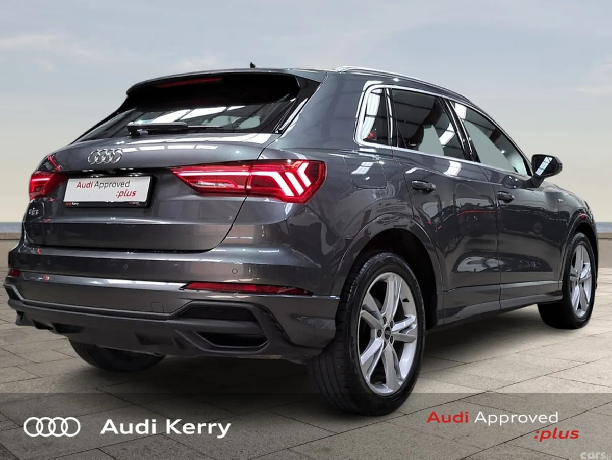 Audi Q3 SUV, Diesel, 2023, Grey