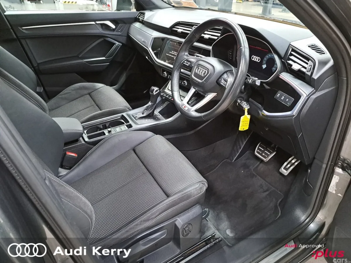 Audi Q3 SUV, Diesel, 2023, Grey