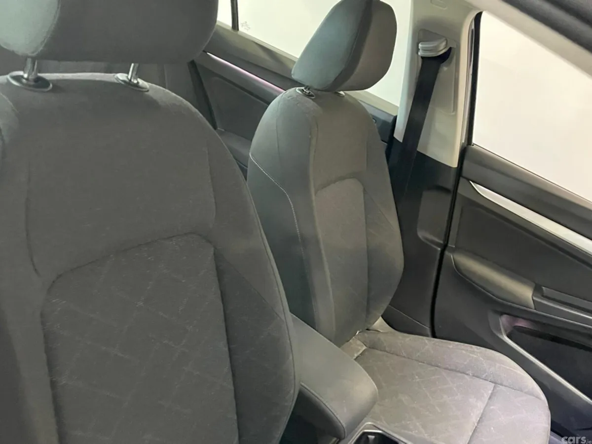 Volkswagen Golf Hatchback, Petrol, 2020, Grey