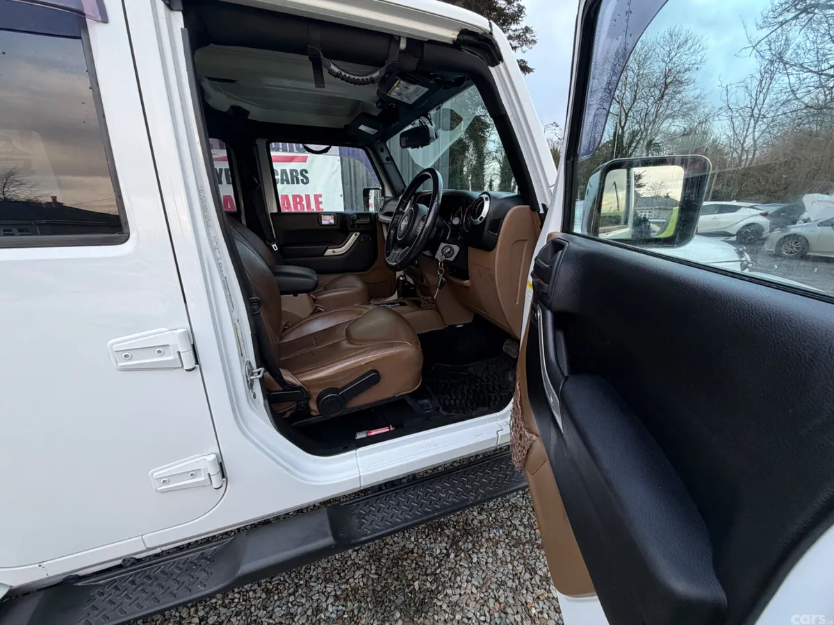 Jeep Wrangler SUV, Petrol, 2014, White