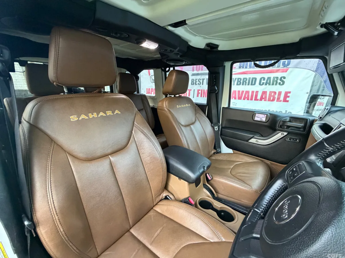 Jeep Wrangler SUV, Petrol, 2014, White
