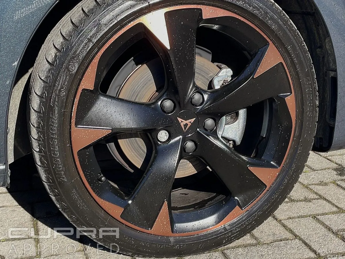 Cupra Leon Estate, Petrol, 2025, Grey