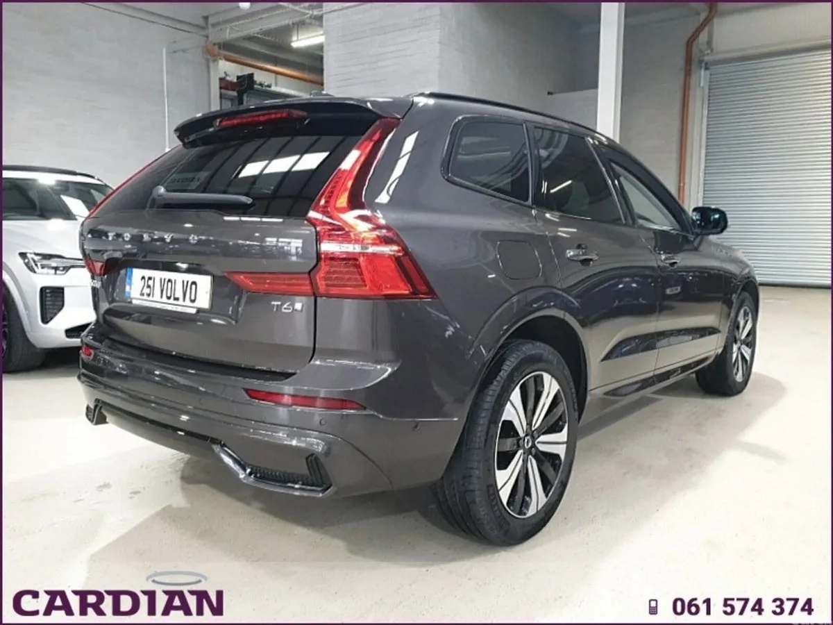 Volvo XC60 SUV, Petrol Hybrid, 2025, Grey