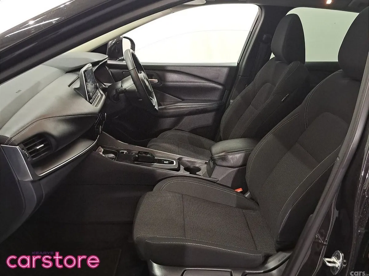 Nissan Qashqai SUV, Petrol, 2024, Black