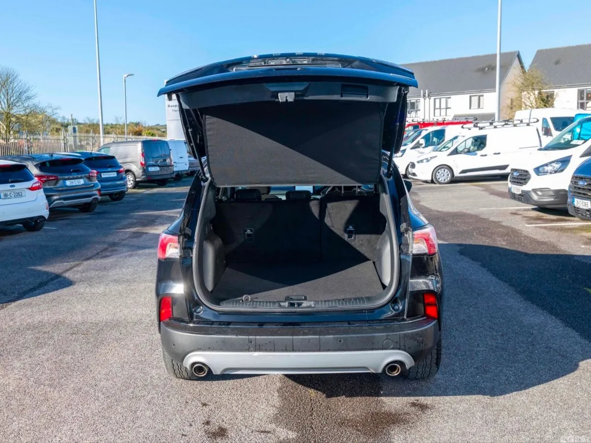 Ford Kuga SUV, Petrol Plug-in Hybrid, 2023, Black