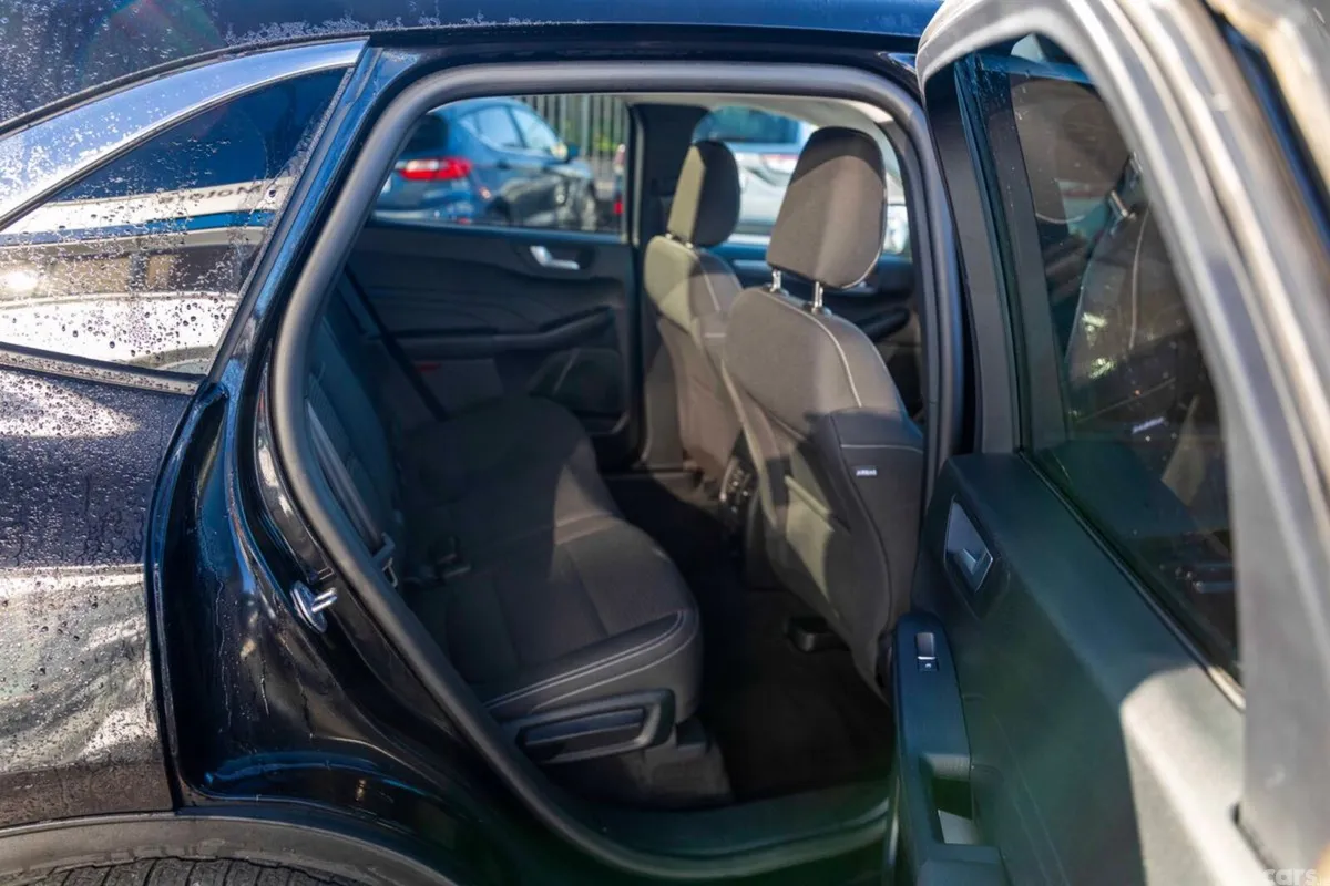 Ford Kuga SUV, Petrol Plug-in Hybrid, 2023, Black
