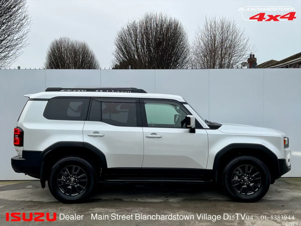Toyota Land Cruiser SUV, Diesel, 2024, White