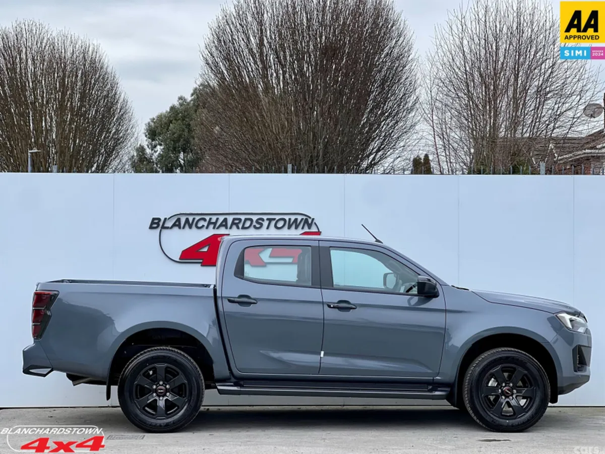 Isuzu D-Max Pick Up, Diesel, 2026, Grey
