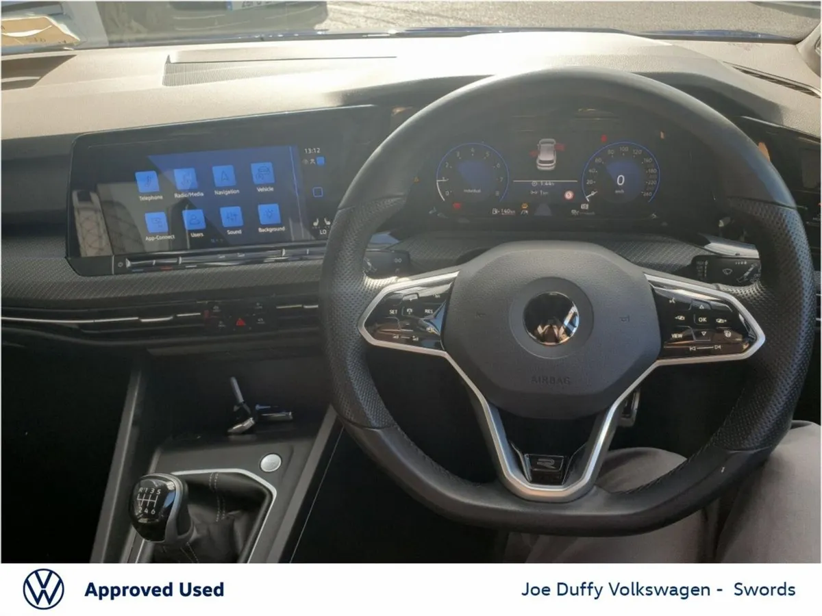 Volkswagen Golf Estate, Petrol, 2023, Blue