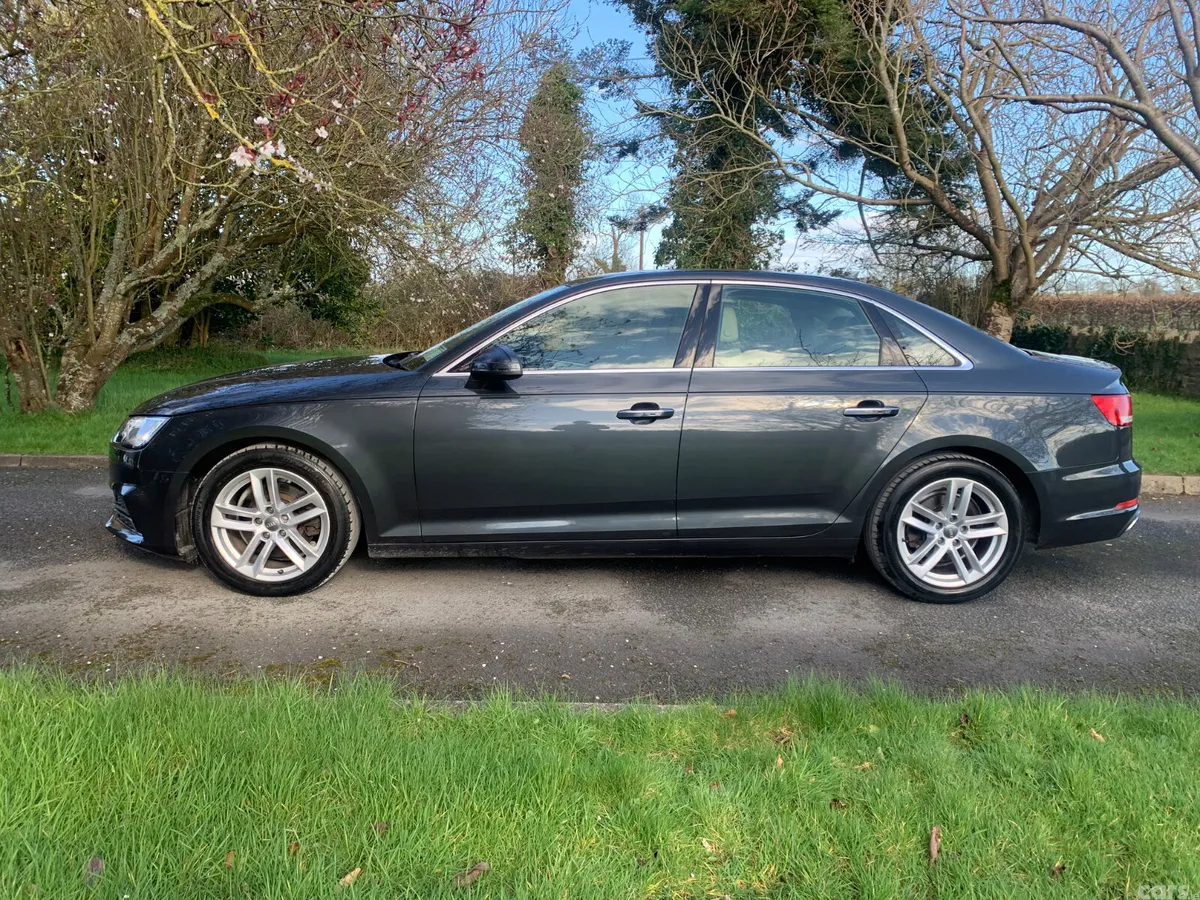 Audi A4 Saloon, Diesel, 2019, Grey