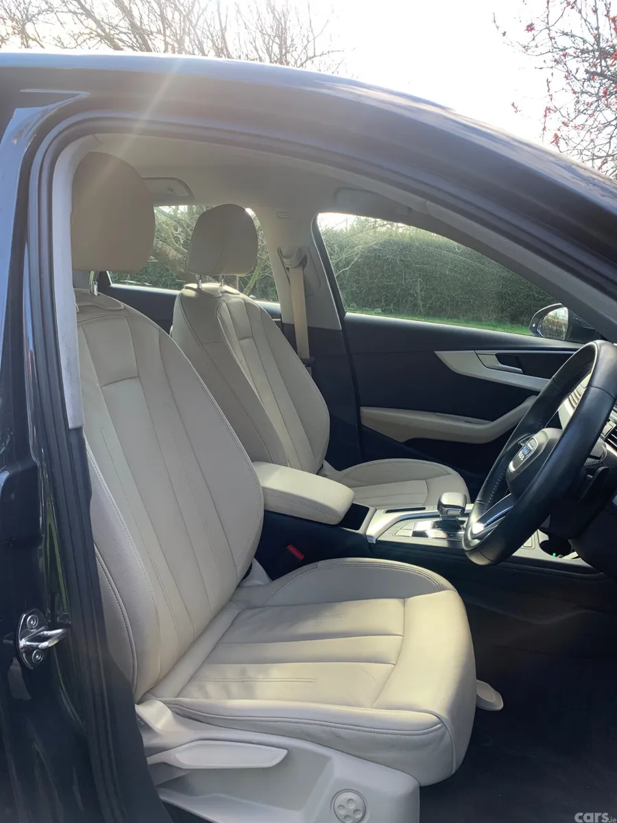 Audi A4 Saloon, Diesel, 2019, Grey