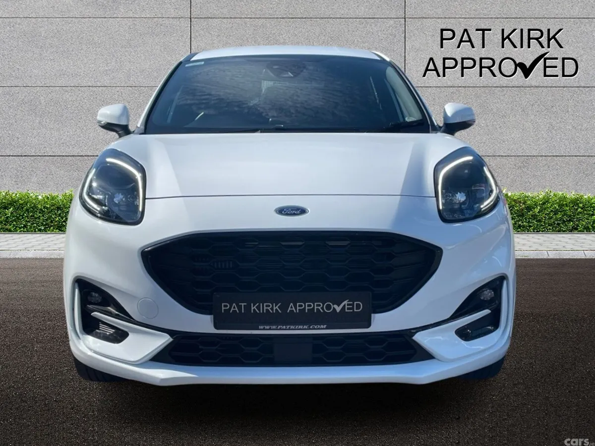 Ford Puma Hatchback, Petrol, 2024, White