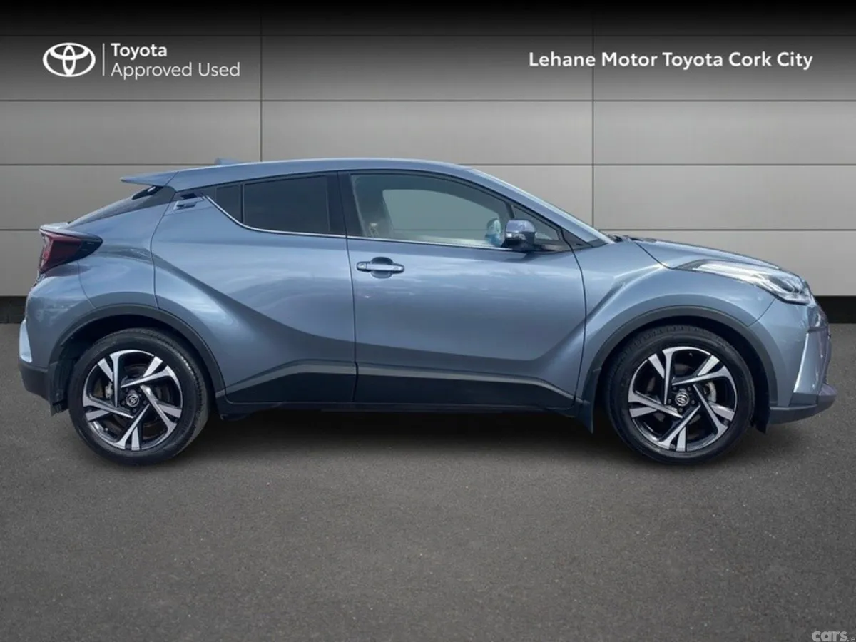 Toyota C-HR SUV, Petrol Hybrid, 2023, Grey
