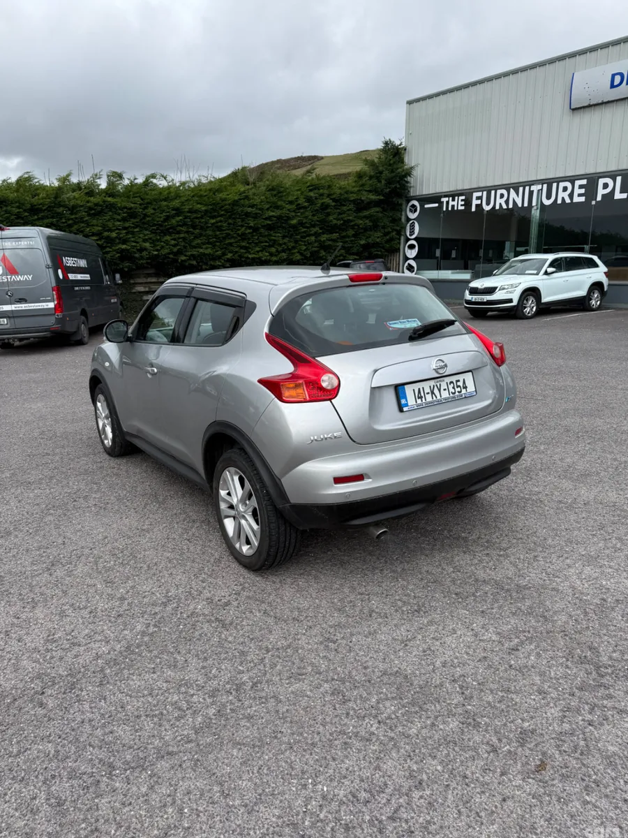 Nissan Juke SUV, Diesel, 2014, Silver