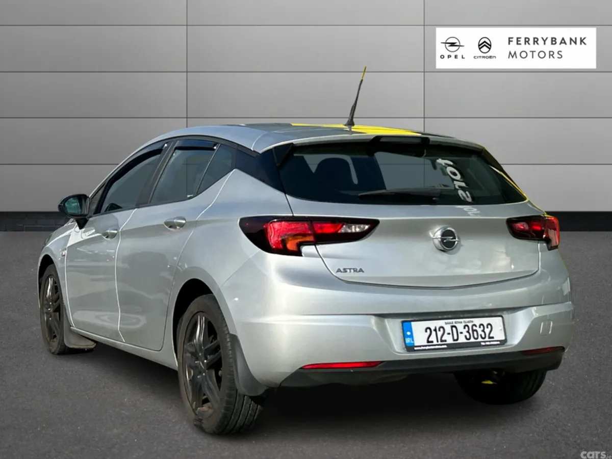 Opel Astra Hatchback, Diesel, 2021, Grey