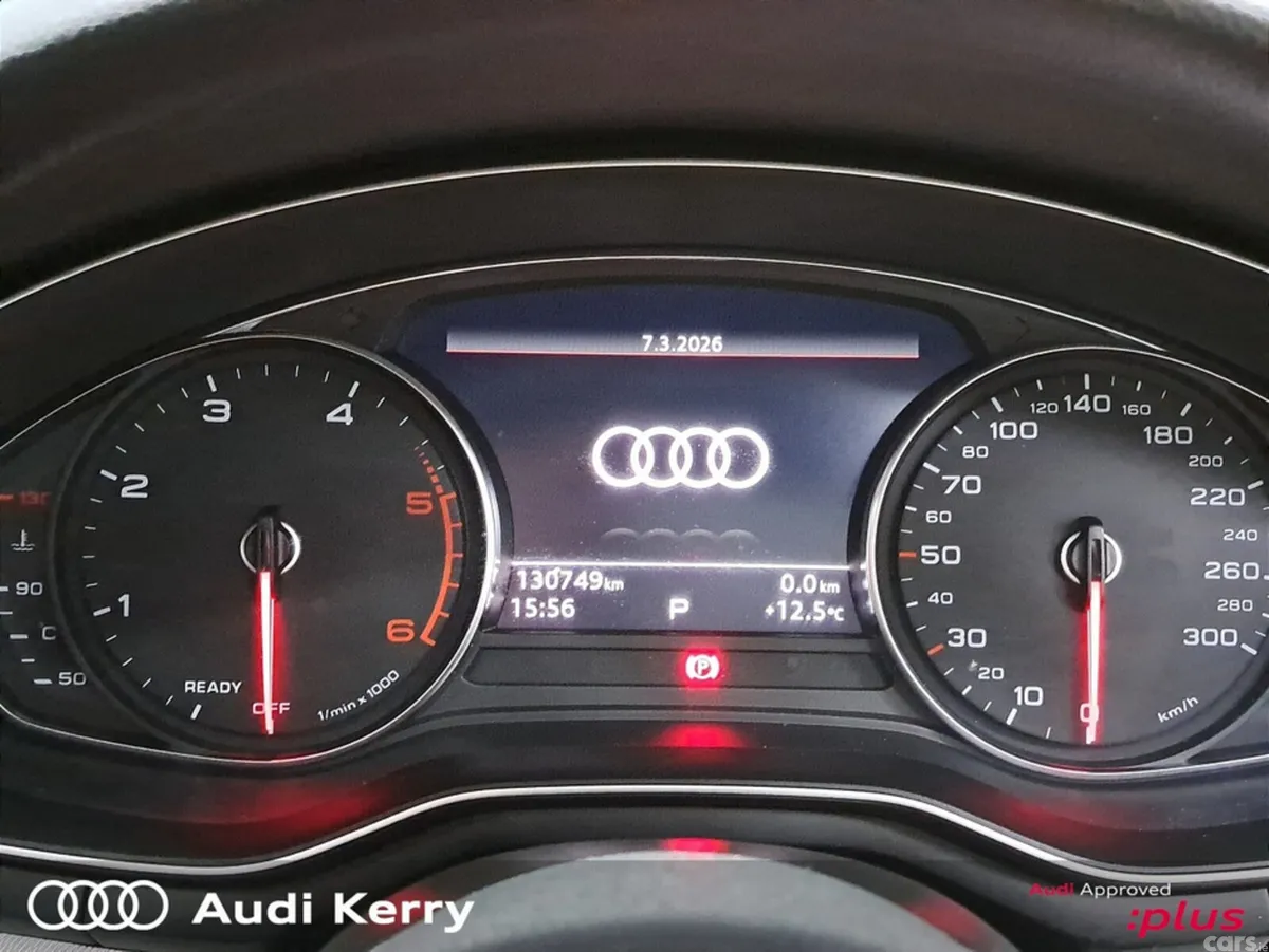Audi A4 Saloon, Diesel, 2022, Grey