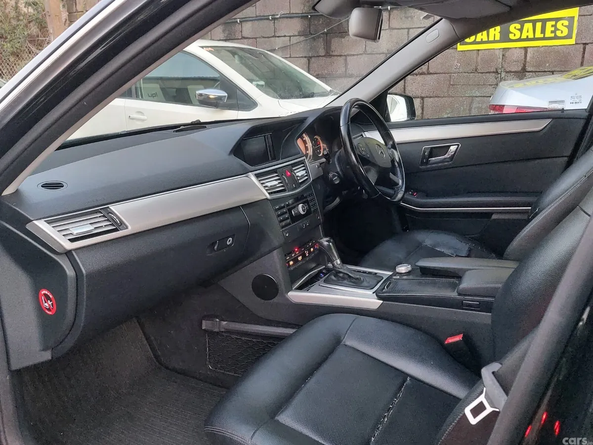Mercedes-Benz E-Class Saloon, Diesel, 2009, Black