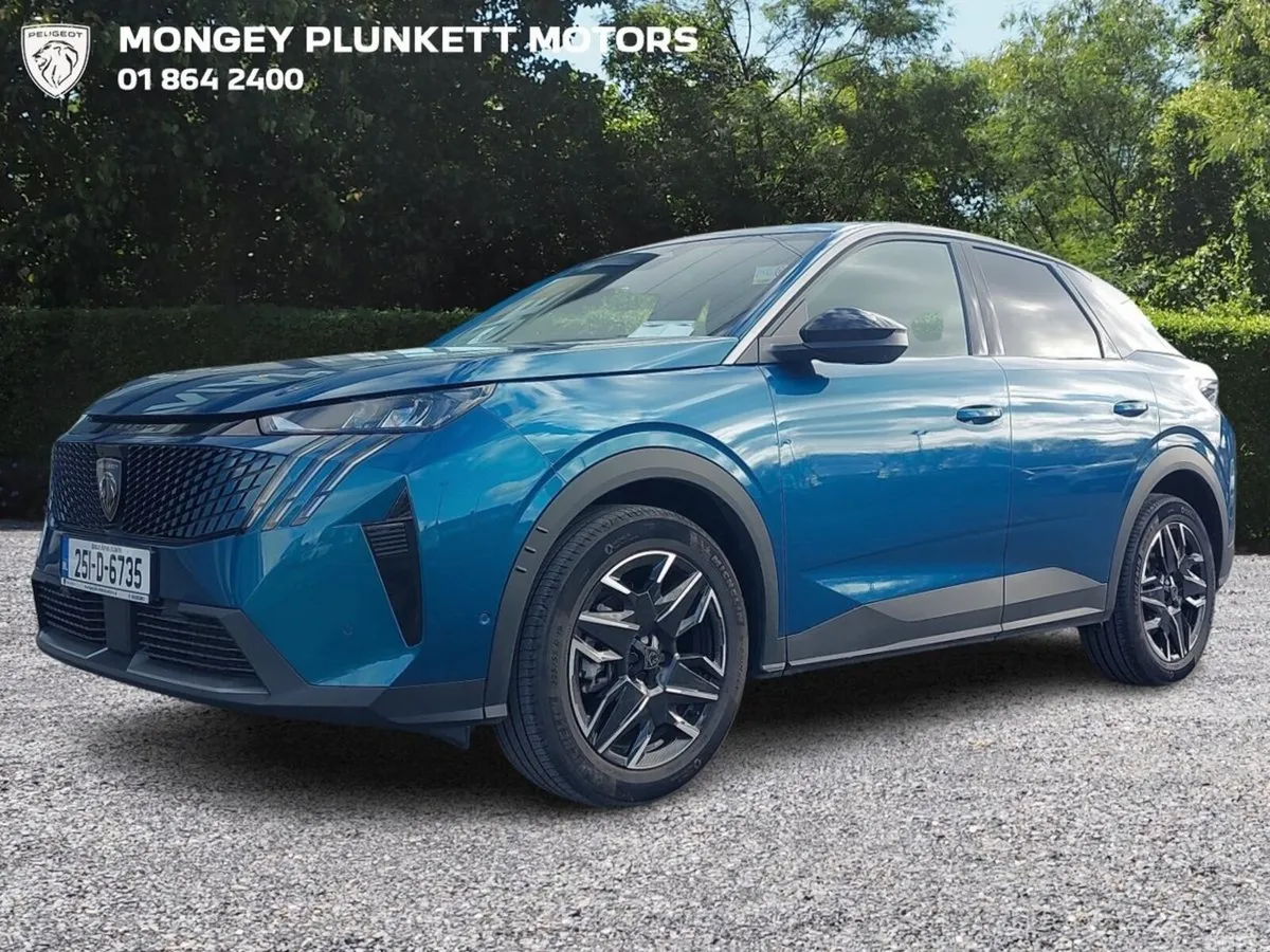 Peugeot 3008 MPV, Petrol, 2025, Blue
