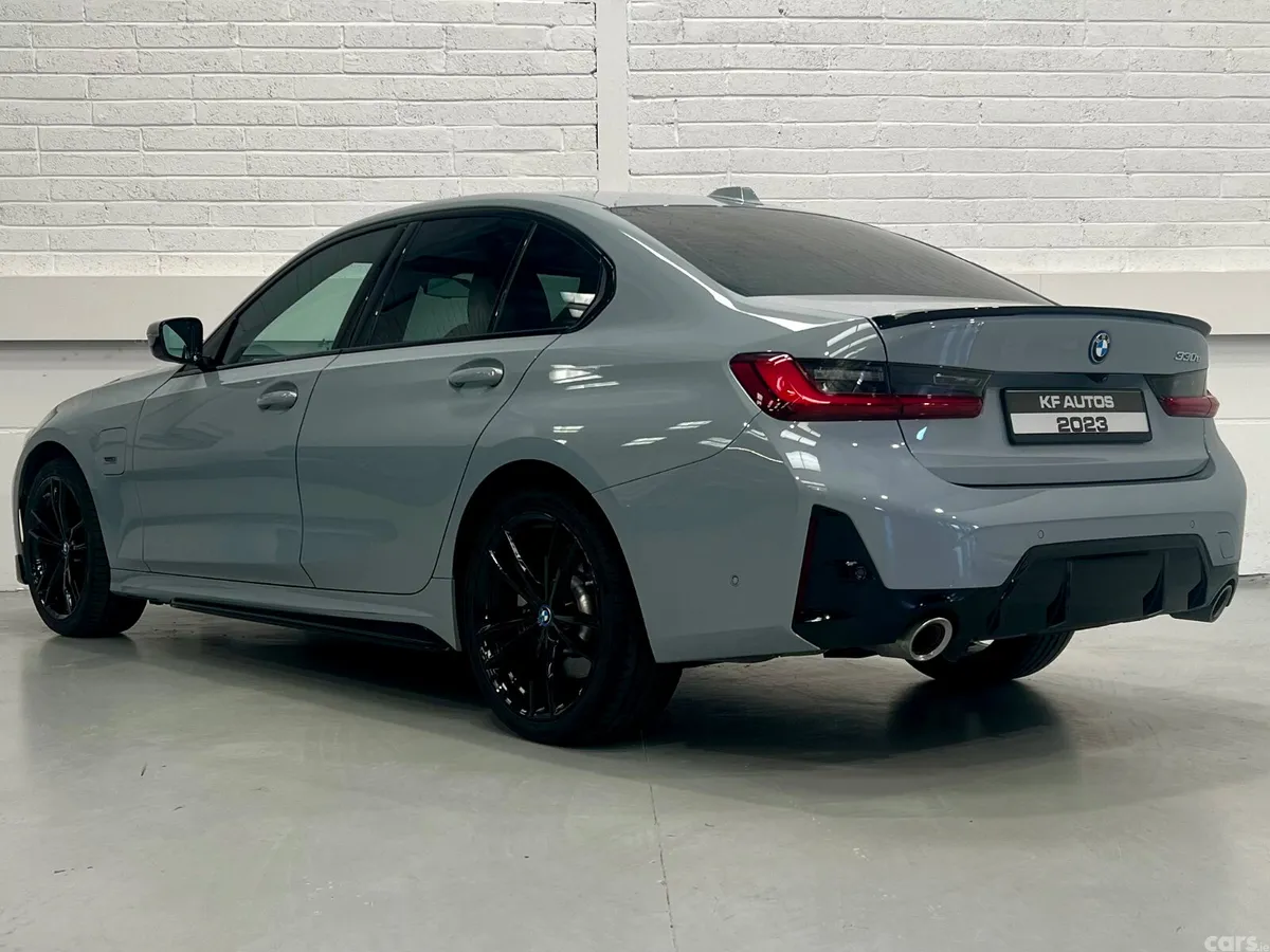 BMW 3-Series Saloon, Petrol Plug-in Hybrid, 2023, Grey