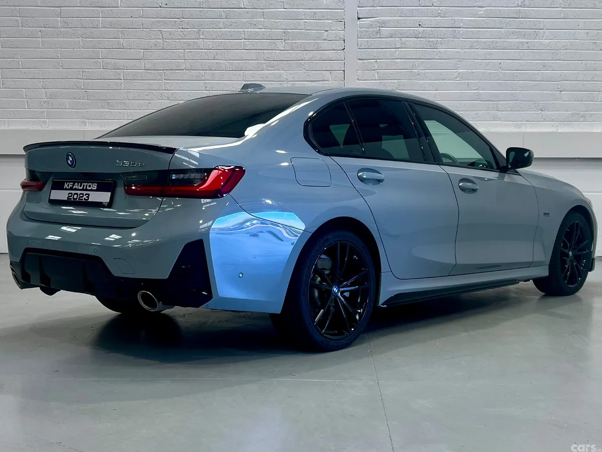 BMW 3-Series Saloon, Petrol Plug-in Hybrid, 2023, Grey
