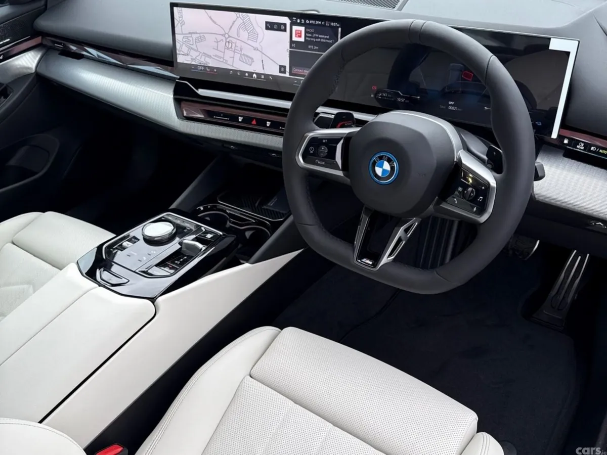 BMW 5-Series Saloon, Petrol Plug-in Hybrid, 2026, Black