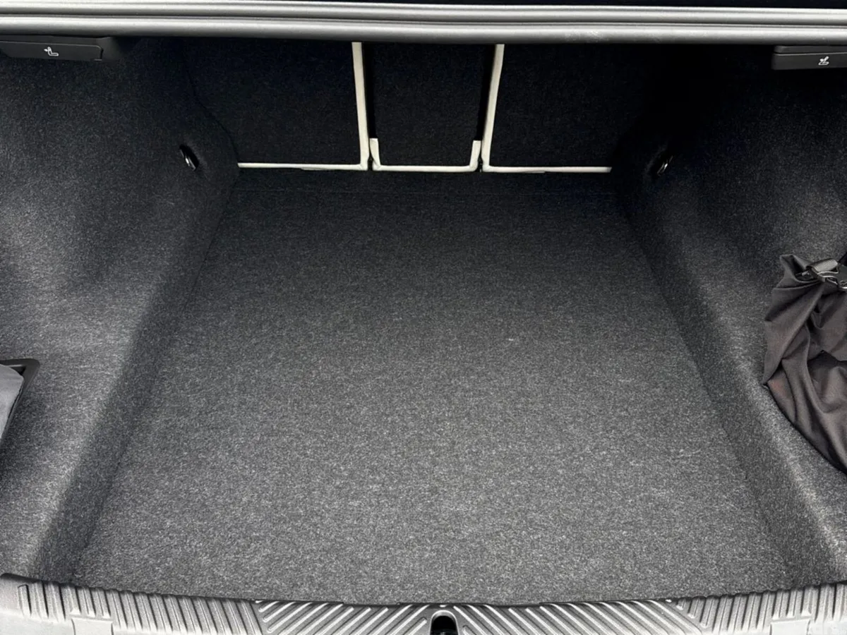 BMW 5-Series Saloon, Petrol Plug-in Hybrid, 2026, Black