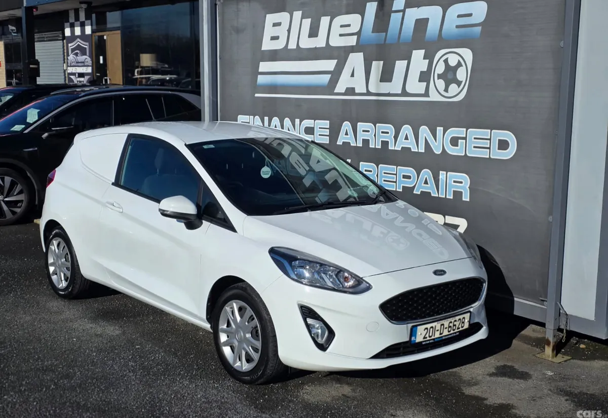Ford Fiesta Hatchback, Diesel, 2020, White
