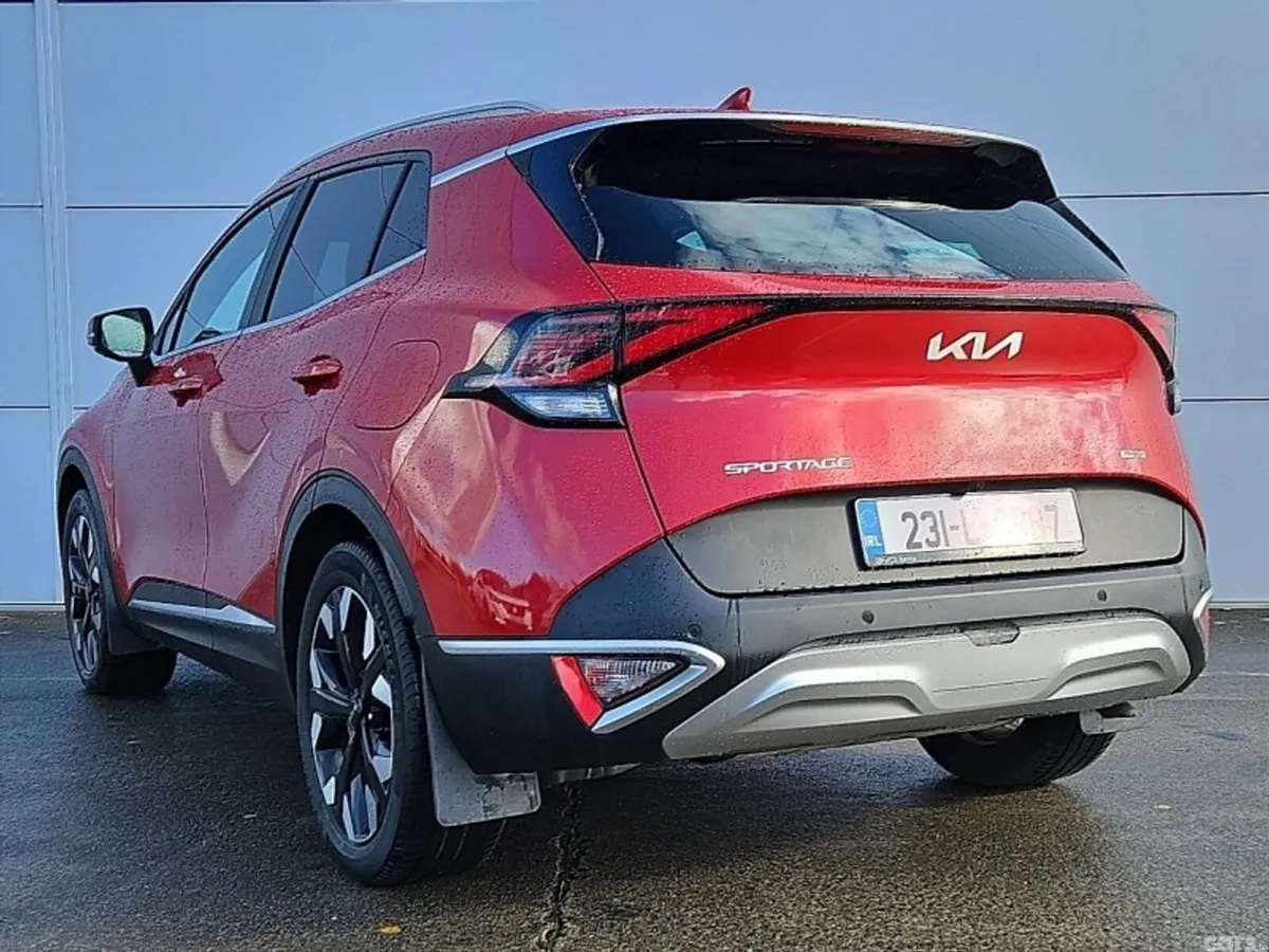 Kia Sportage SUV, Petrol Plug-in Hybrid, 2023, Red