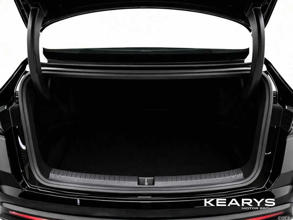 BYD Seal 6 Saloon, Petrol Plug-in Hybrid, 2027, Black