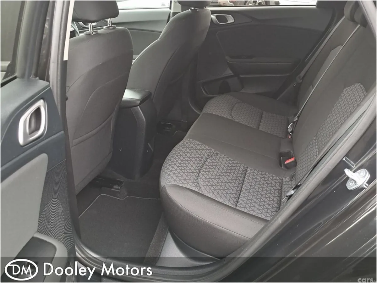 Kia Ceed Hatchback, Diesel Hybrid, 2024, Black