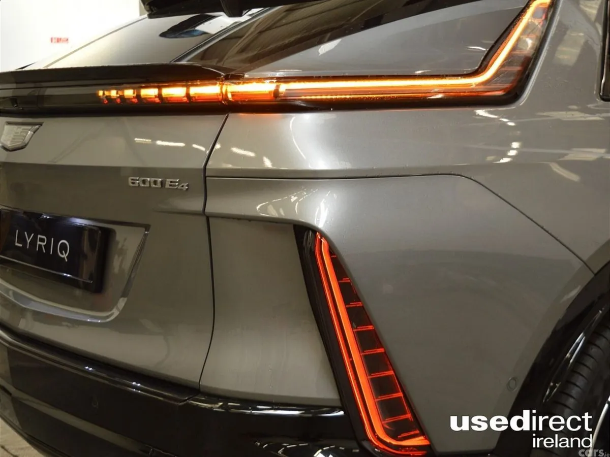 Cadillac Lyriq Hatchback, Electric, 2026, Silver