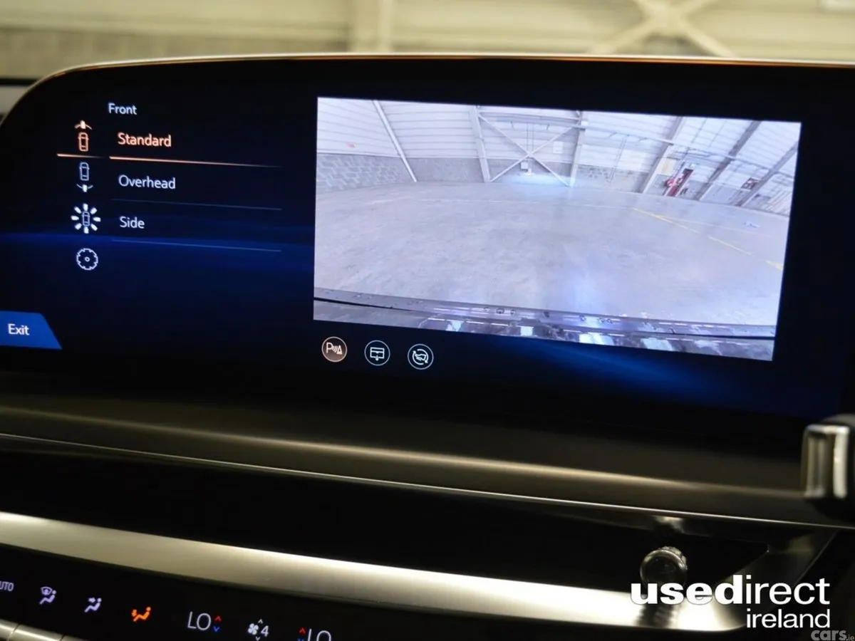Cadillac Lyriq Hatchback, Electric, 2026, Silver