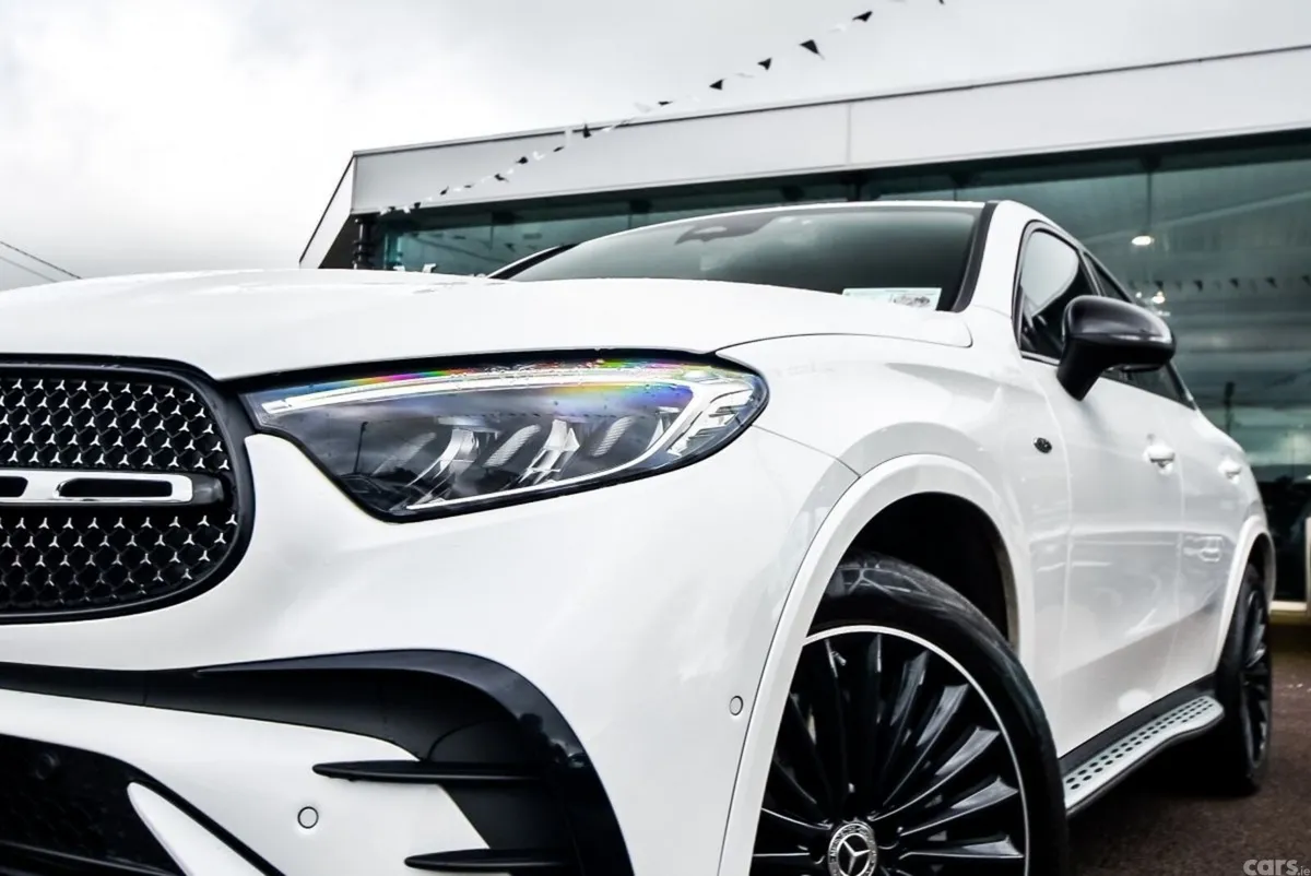 Mercedes-Benz GLC SUV, Diesel Plug-in Hybrid, 2025, White