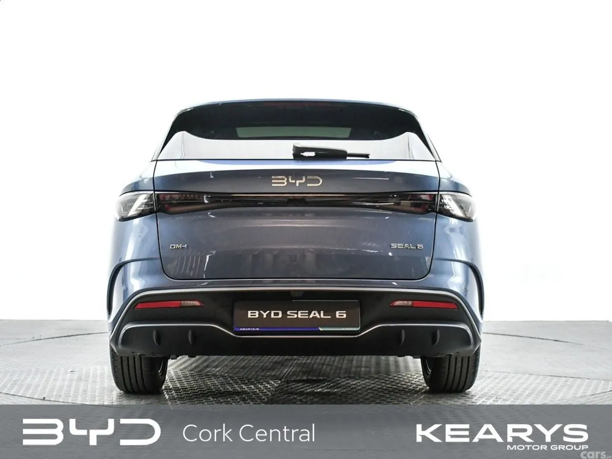 BYD Seal 6 Estate, Petrol Plug-in Hybrid, 2027, Blue