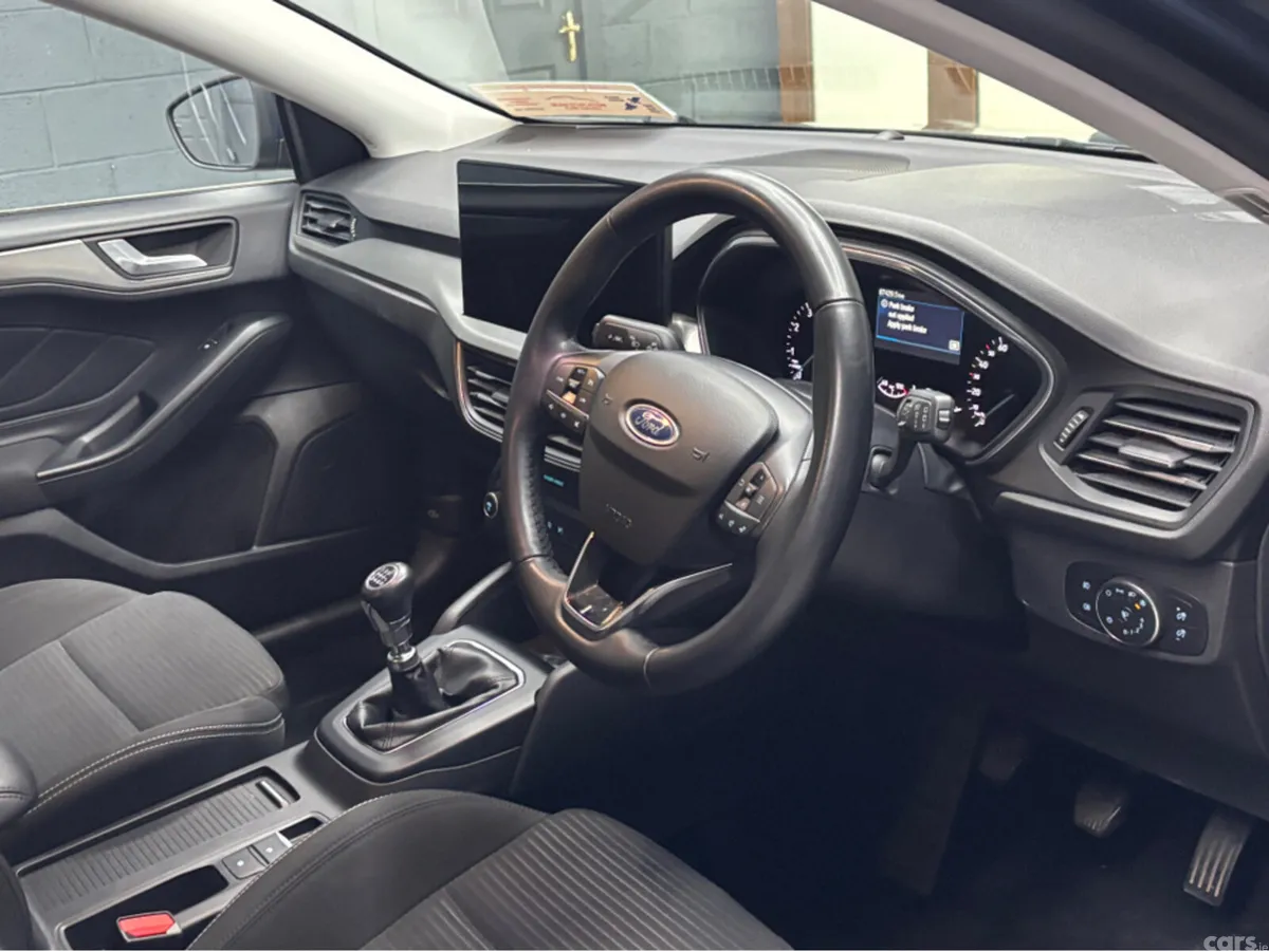 Ford Focus Estate, Petrol, 2023, Blue