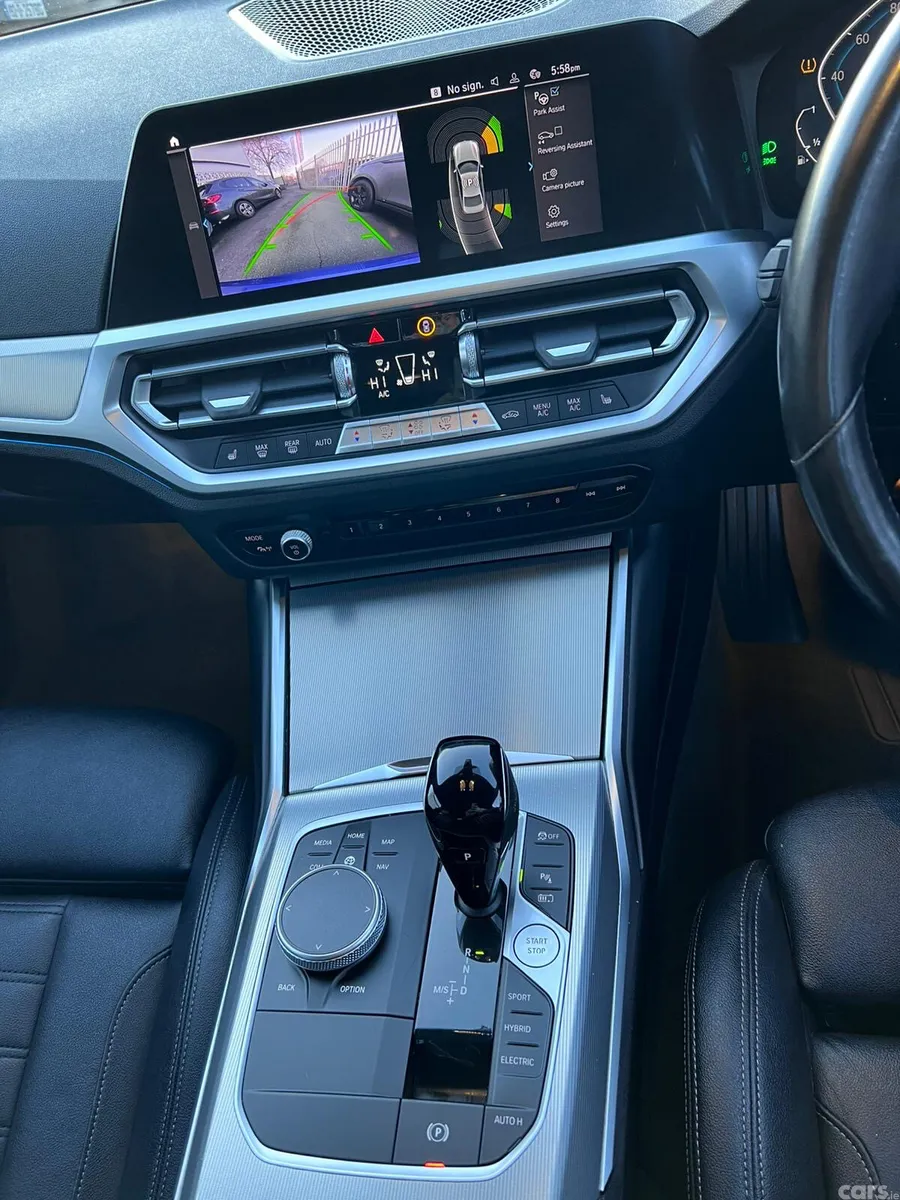 BMW 3-Series Saloon, Petrol Plug-in Hybrid, 2021, Blue