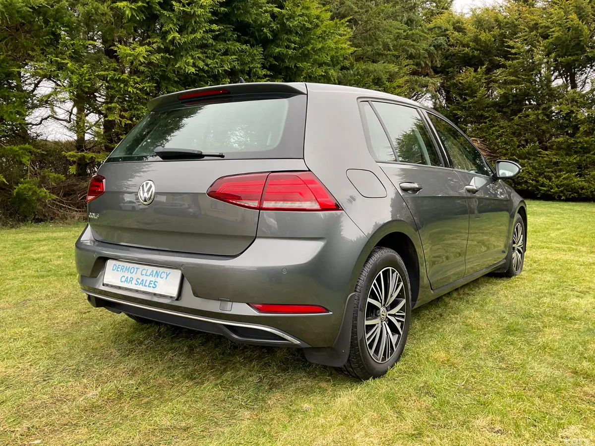Volkswagen Golf Hatchback, Diesel, 2018, Grey
