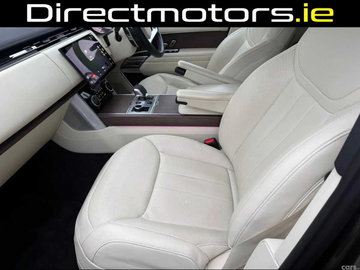 Land Rover Range Rover SUV, Petrol Plug-in Hybrid, 2023, Grey