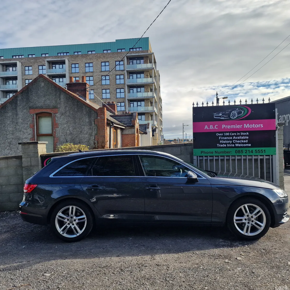 Audi A4 Estate, Petrol, 2017, Grey