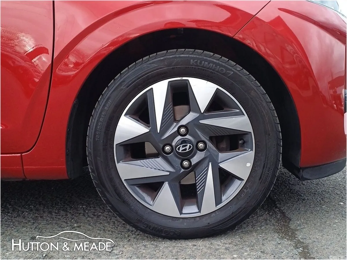 Hyundai i10 Hatchback, Petrol, 2024, Red