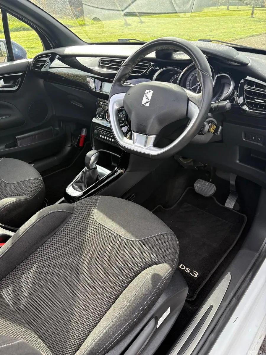 Citroen DS 3 Convertible, Petrol, 2016, White