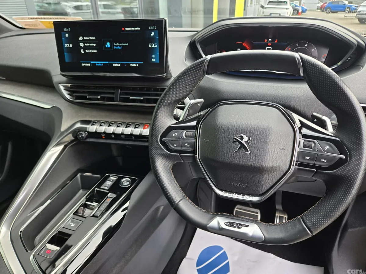 Peugeot 3008 MPV, Diesel, 2024, Red