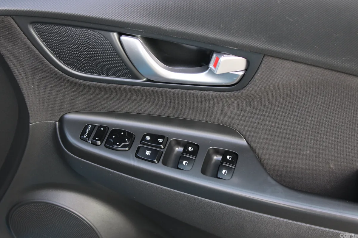 Hyundai KONA MPV, Petrol, 2023, Blue