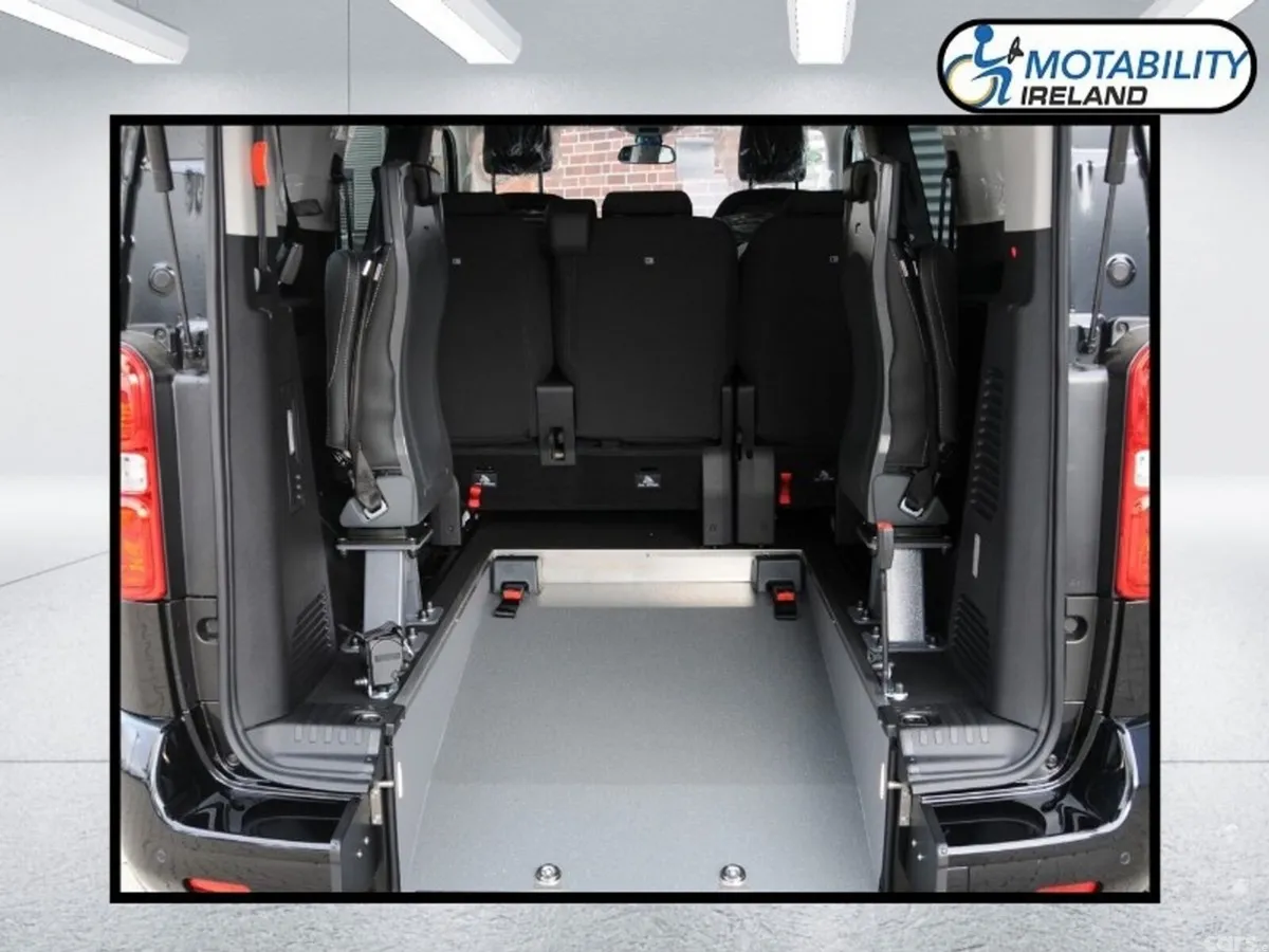 Citroen Spacetourer MPV, Electric, 2026, Grey
