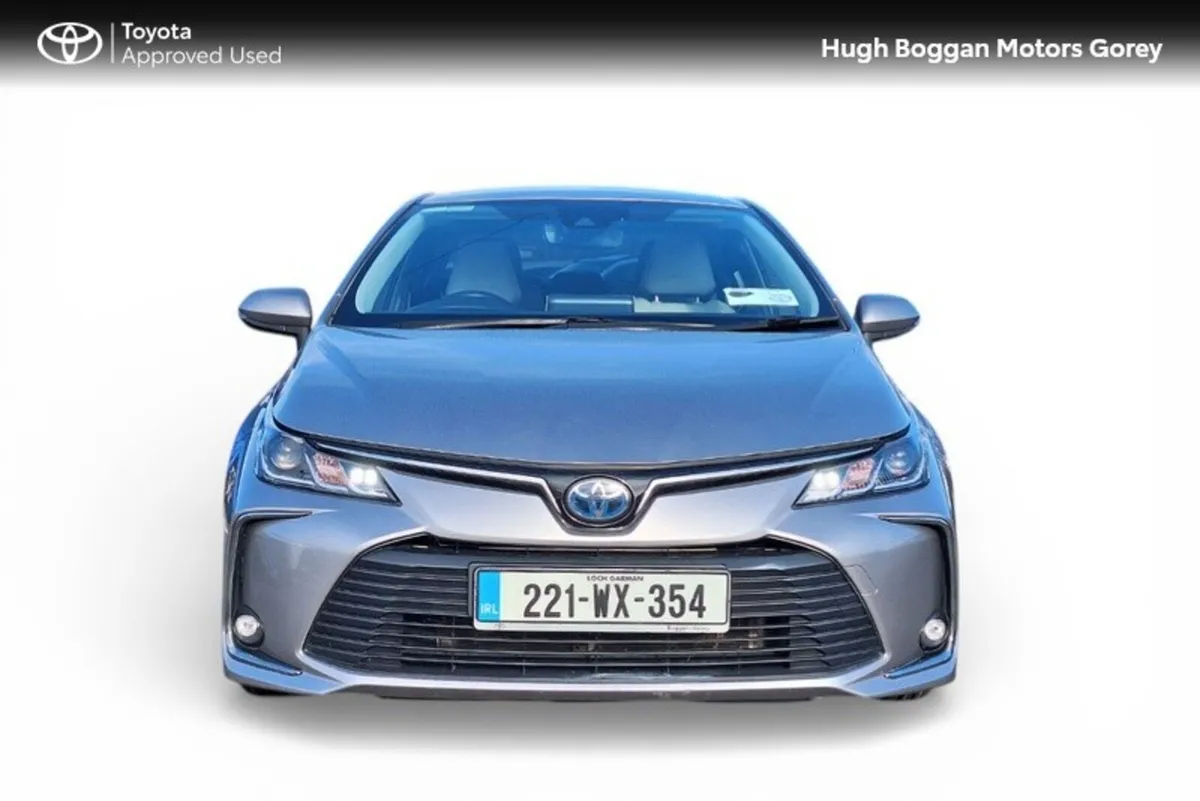 Toyota Corolla Saloon, Petrol Hybrid, 2022, Grey