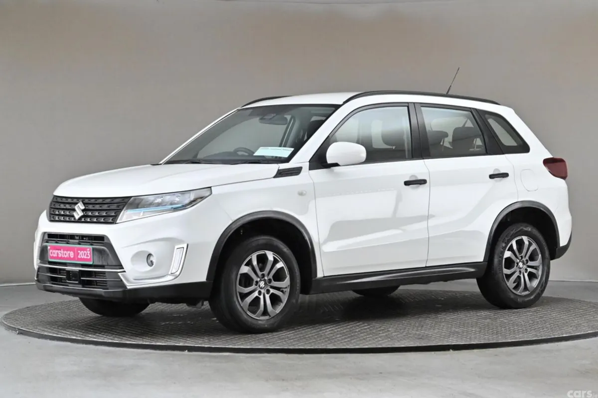 Suzuki Vitara SUV, Petrol Hybrid, 2023, White