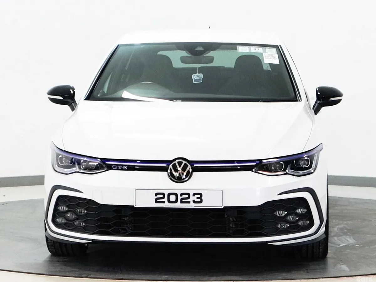 Volkswagen Golf Hatchback, Petrol Hybrid, 2023, White