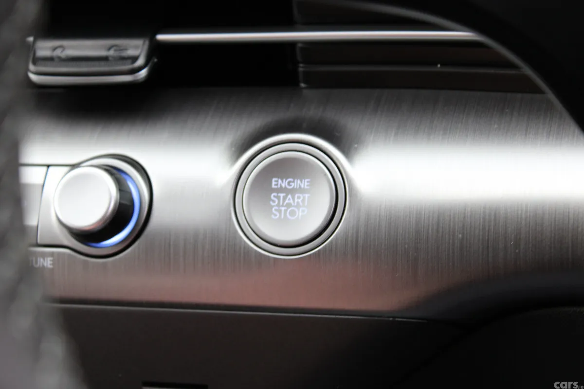 Hyundai KONA MPV, Petrol, 2025, Grey